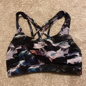 Lululemon bra